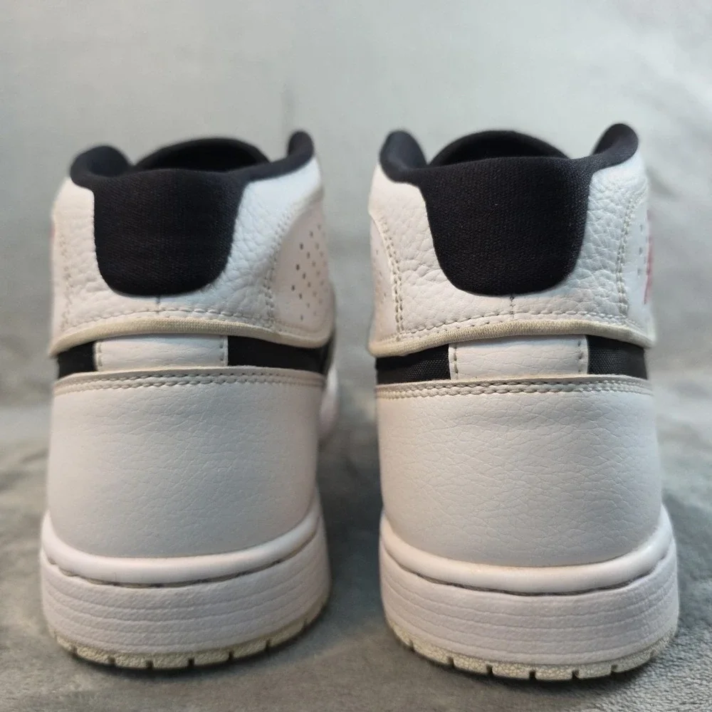 Size 7 - Air Jordan Access White‎ Black